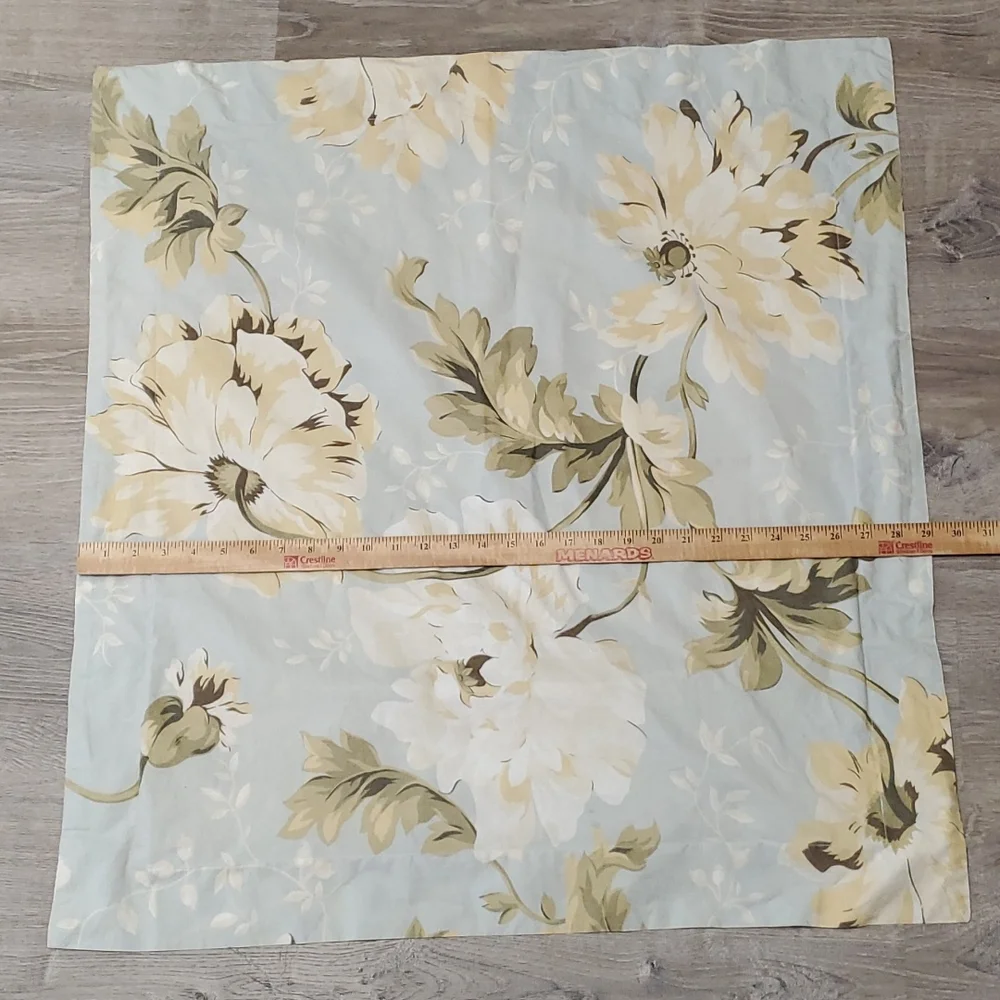 Pottery Barn cotton floral pillow case